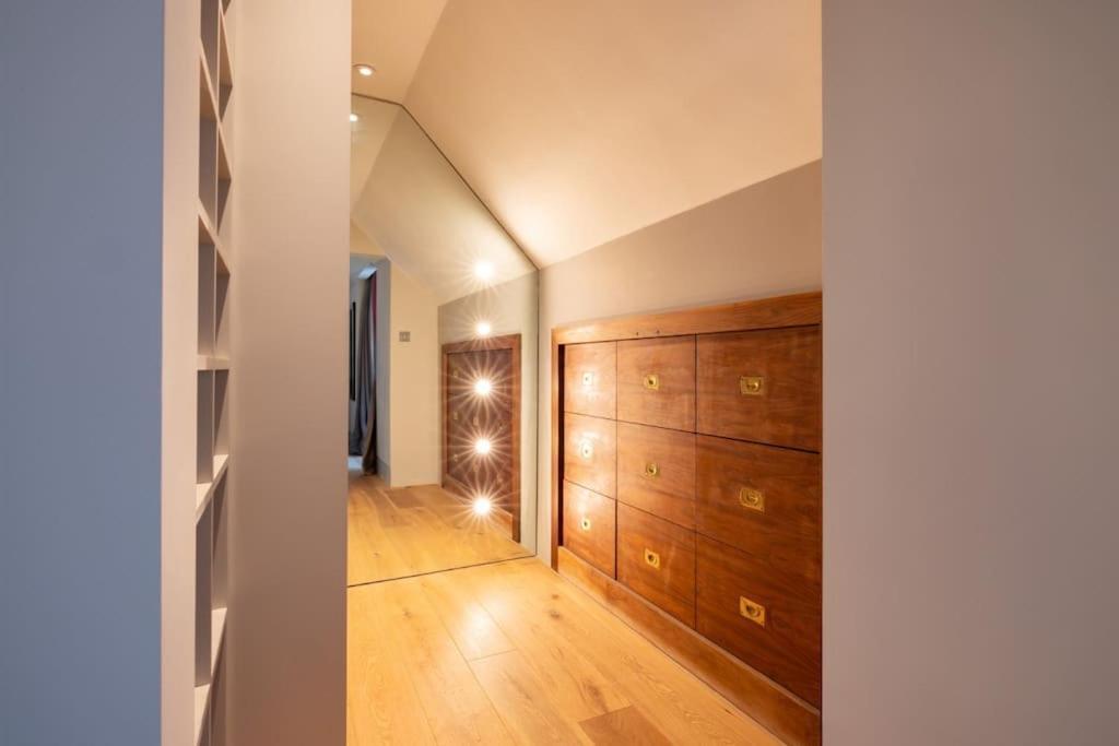 Apartment Chelsea Penthouse - Roof Terrace & Ac