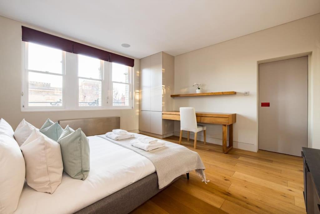 Chelsea Penthouse - Roof Terrace & Ac Apartment *